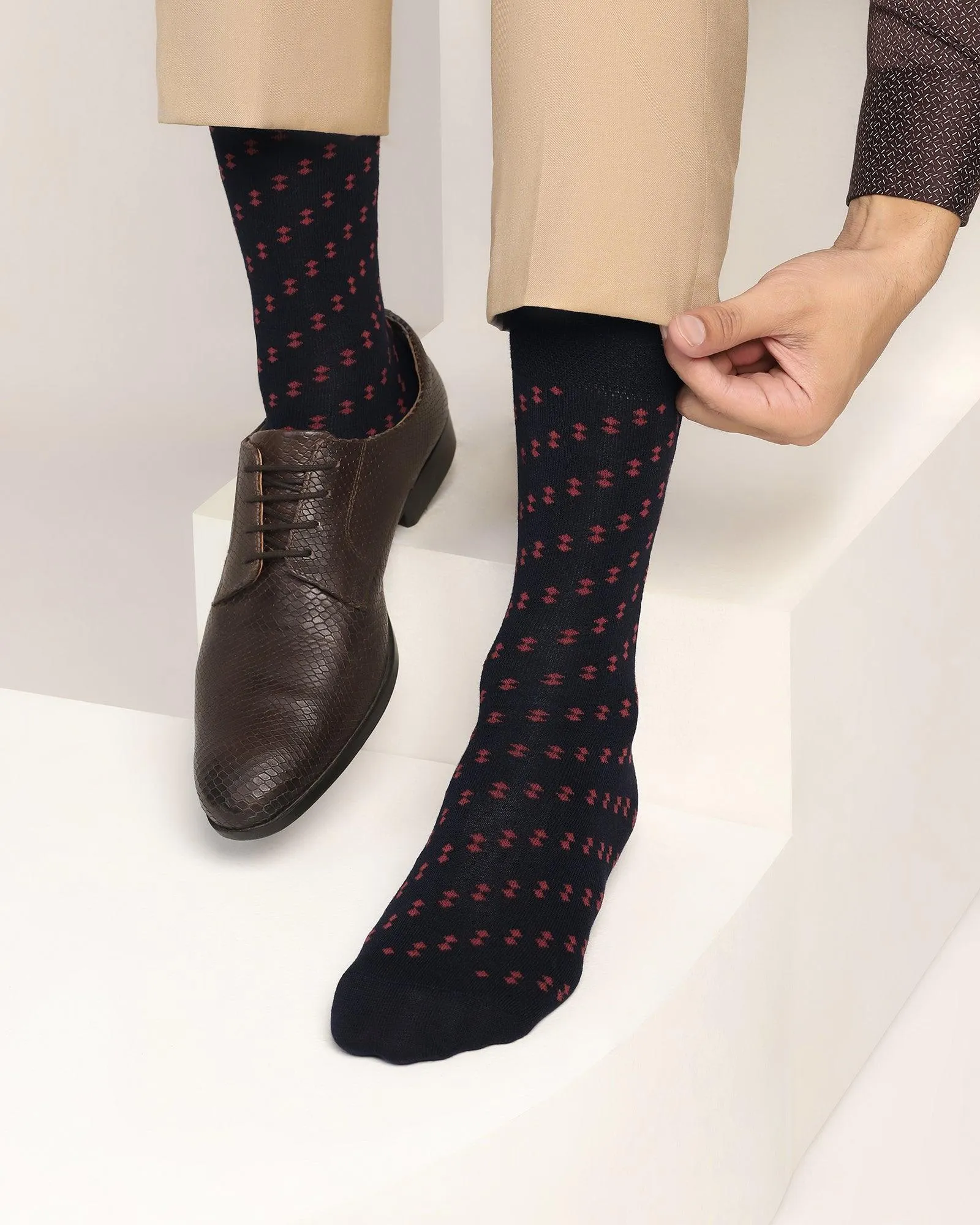 Cotton Black Printed Socks - Toyo