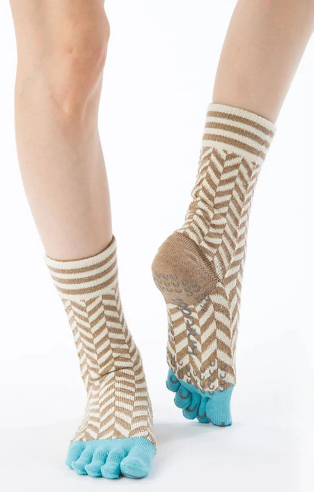 Herringbone Midcalf Toe Grip Socks With *Power Pads*