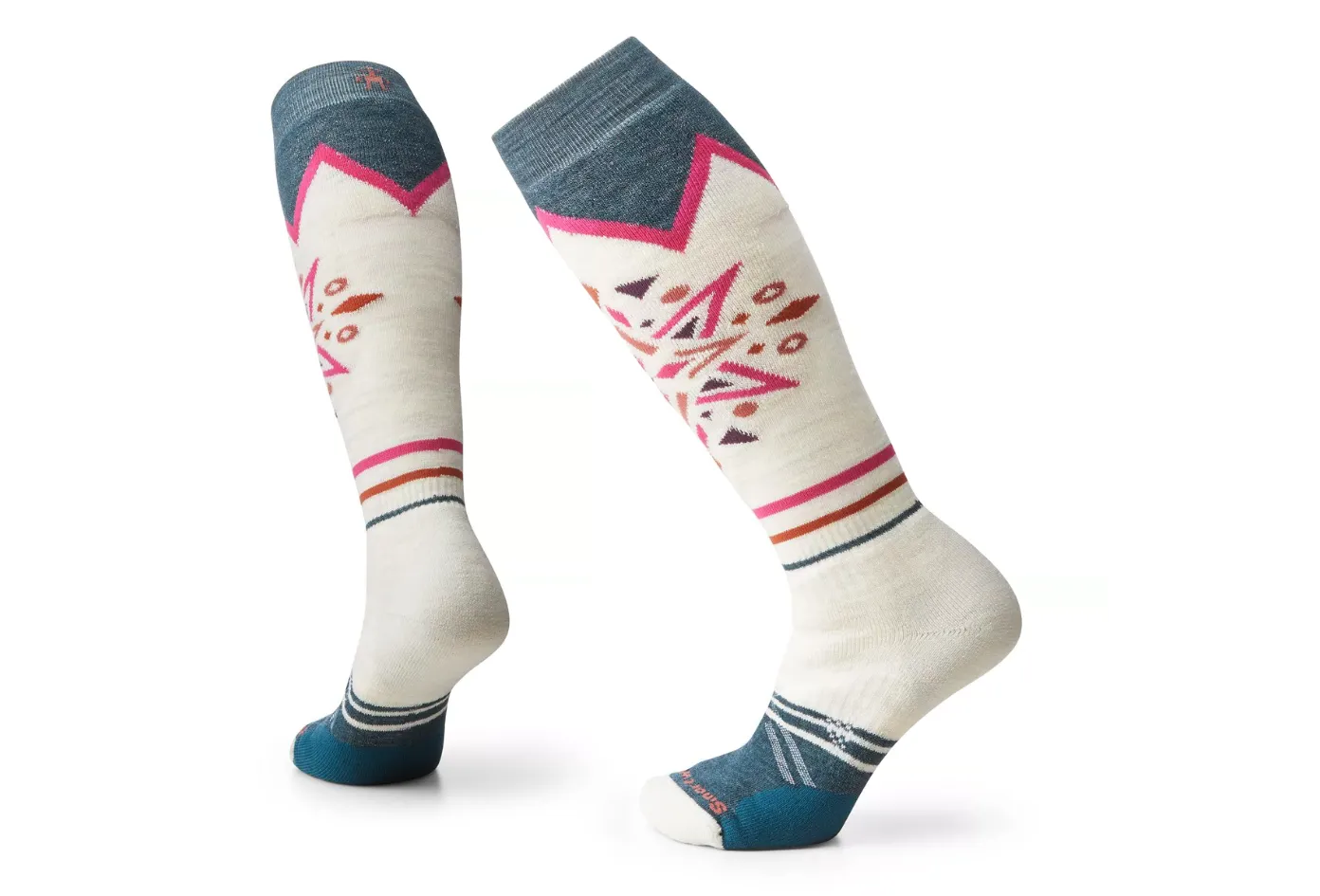 Smartwool | Ski | Full Cushion Over the Calf Socks | Women's | Mountain Snowflake Print